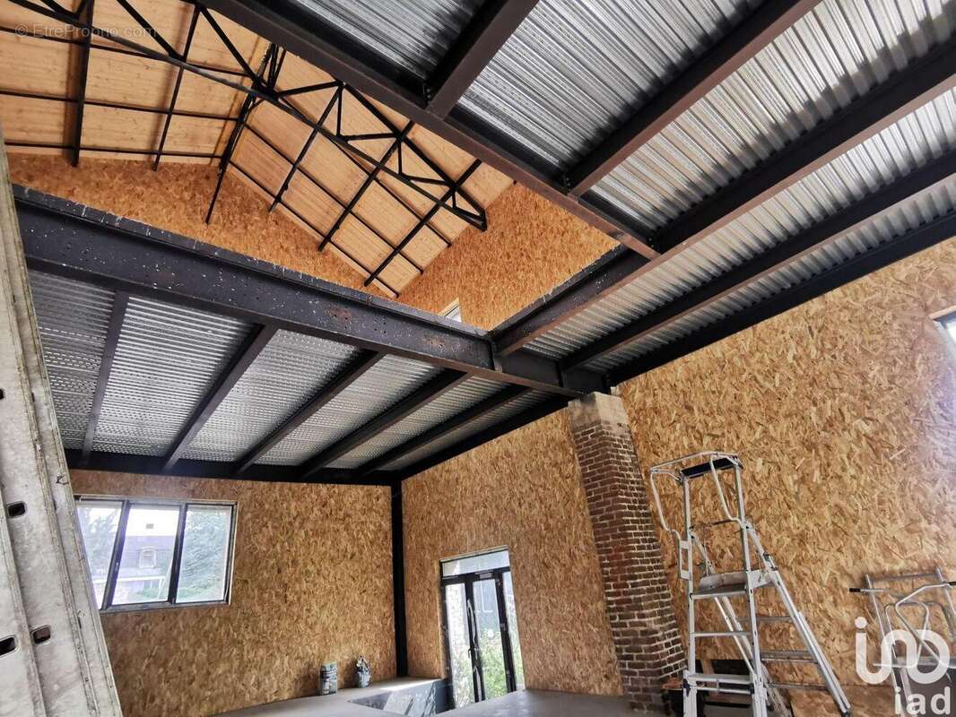 Photo 8 - Commerce à BETHUNE