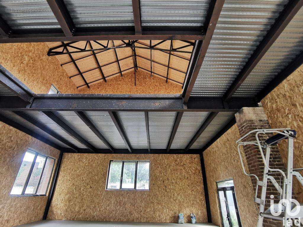 Photo 9 - Commerce à BETHUNE