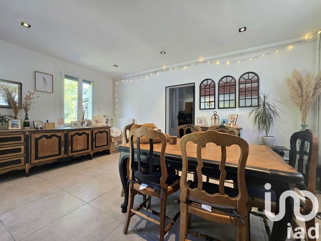 Photo 1 - Maison à ECRAINVILLE