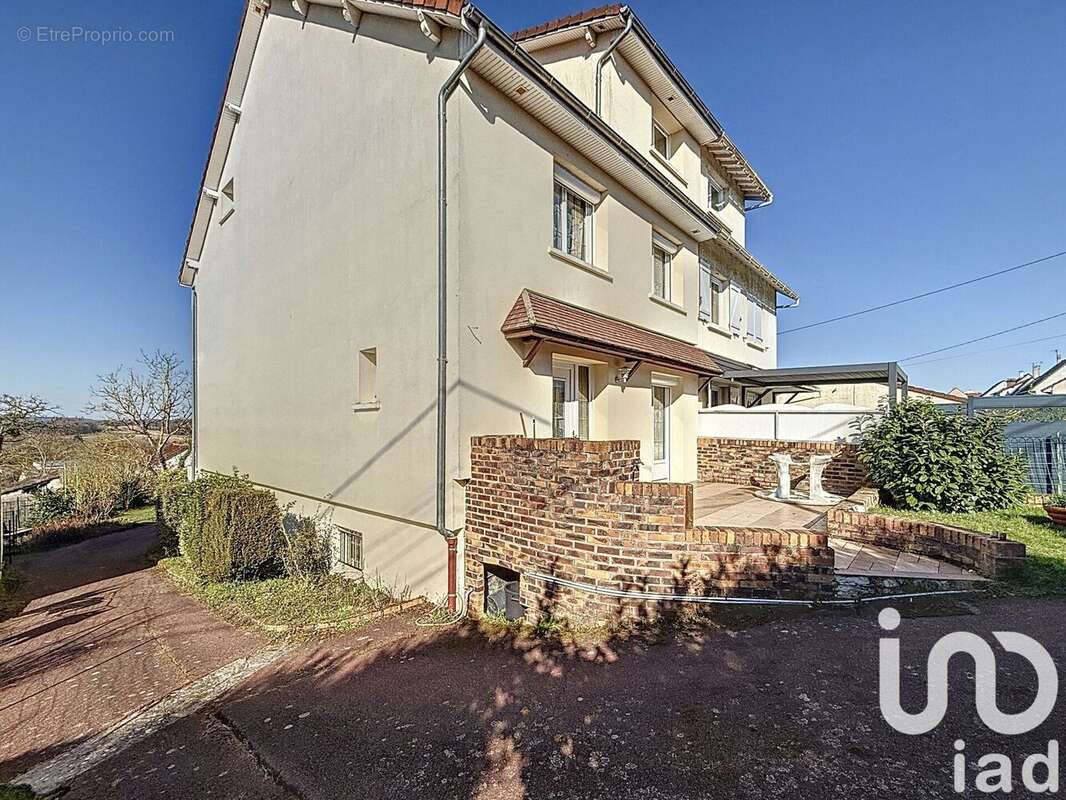 Photo 2 - Maison à BREUILLET