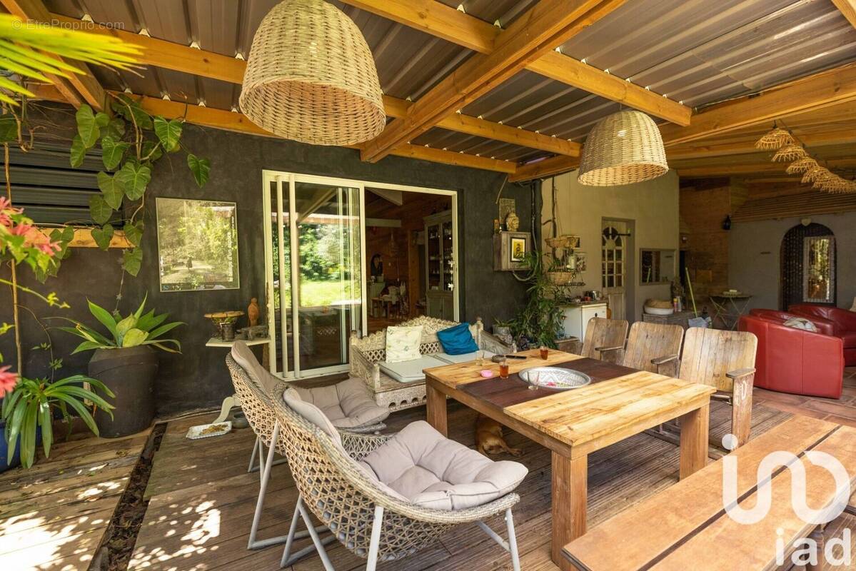 Photo 1 - Maison à SAINT-DENIS