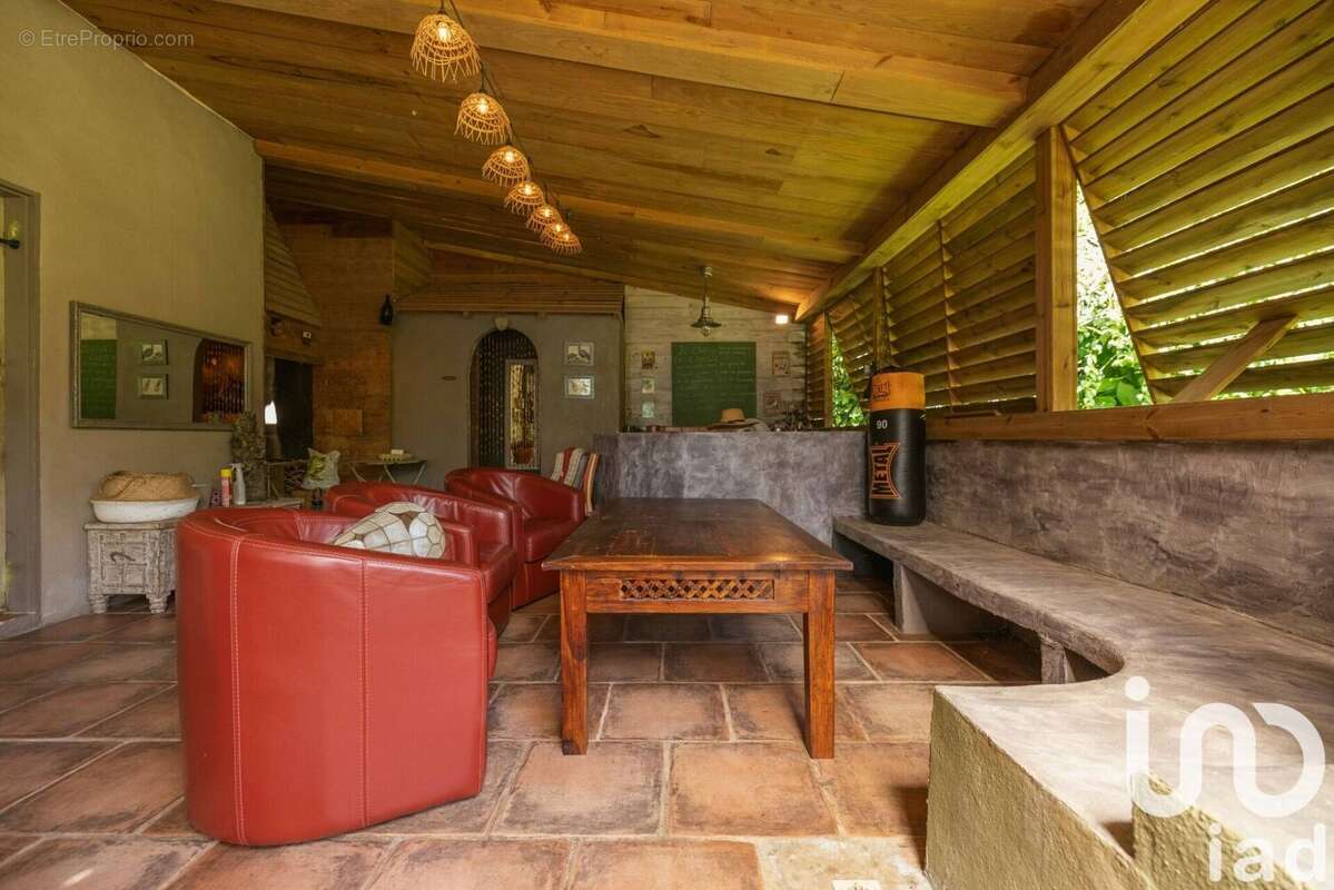 Photo 3 - Maison à SAINT-DENIS