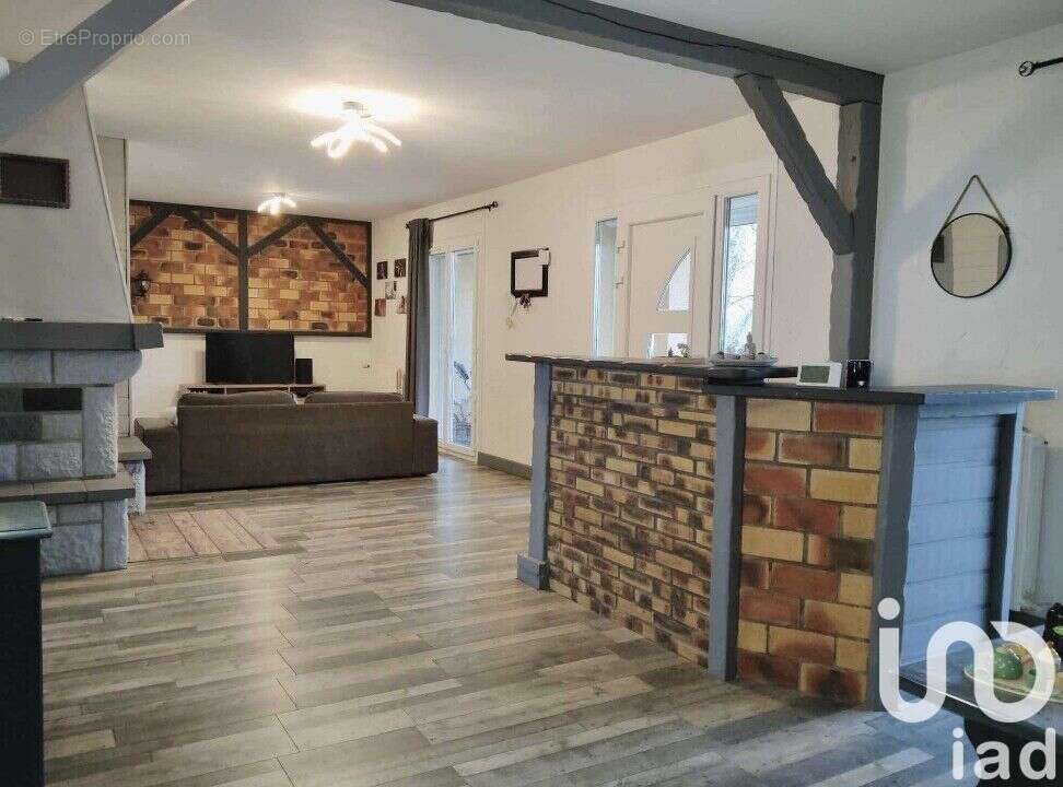 Photo 6 - Maison à GUEUGNON