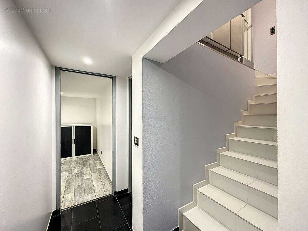 Maison à SAINT-MAUR-DES-FOSSES