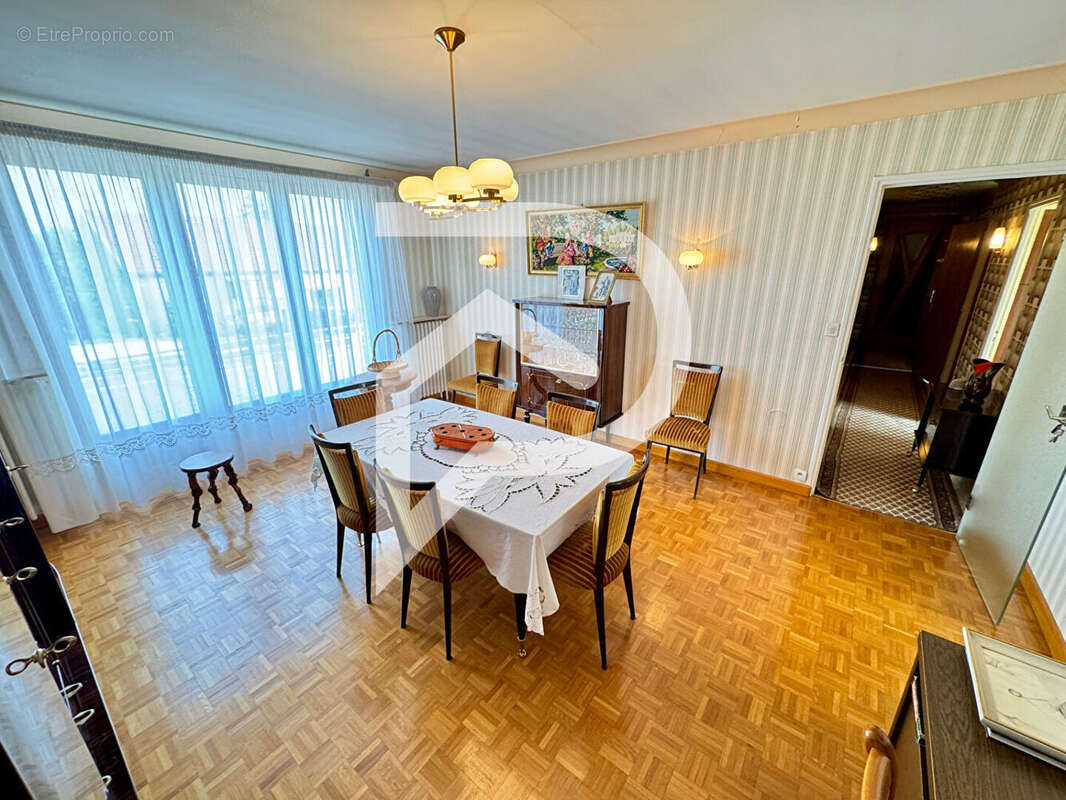 Maison à CHALINDREY