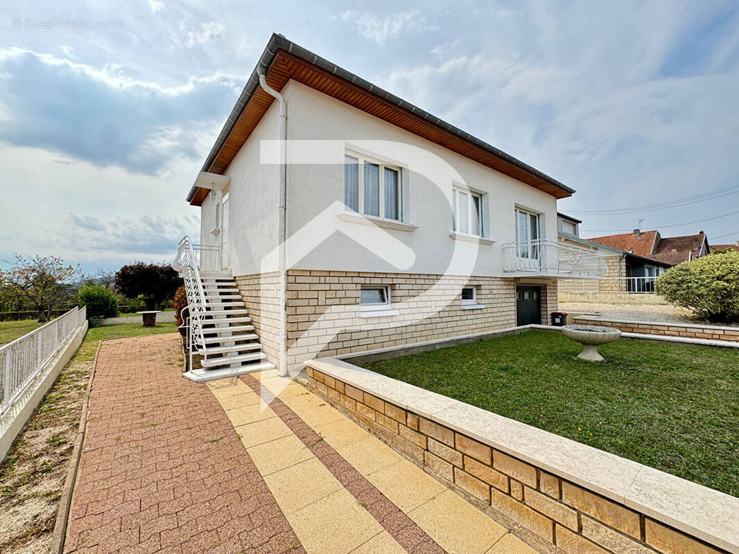 Maison à CHALINDREY