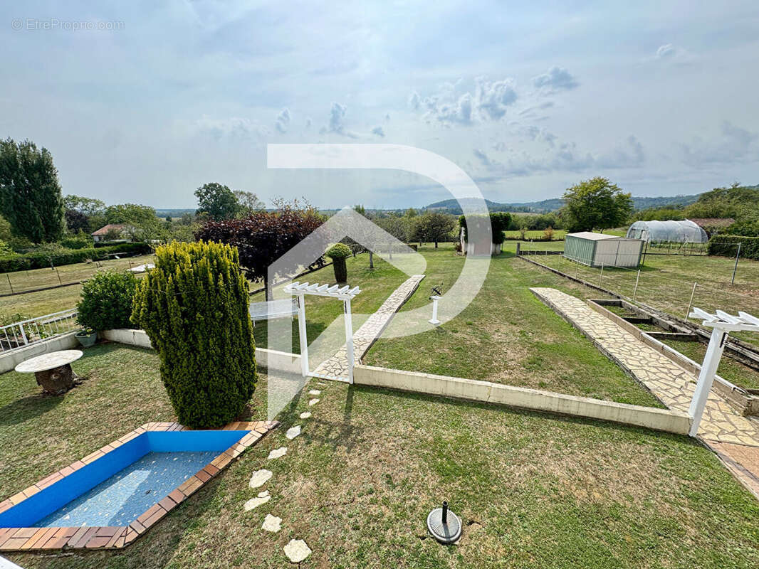 Maison à CHALINDREY