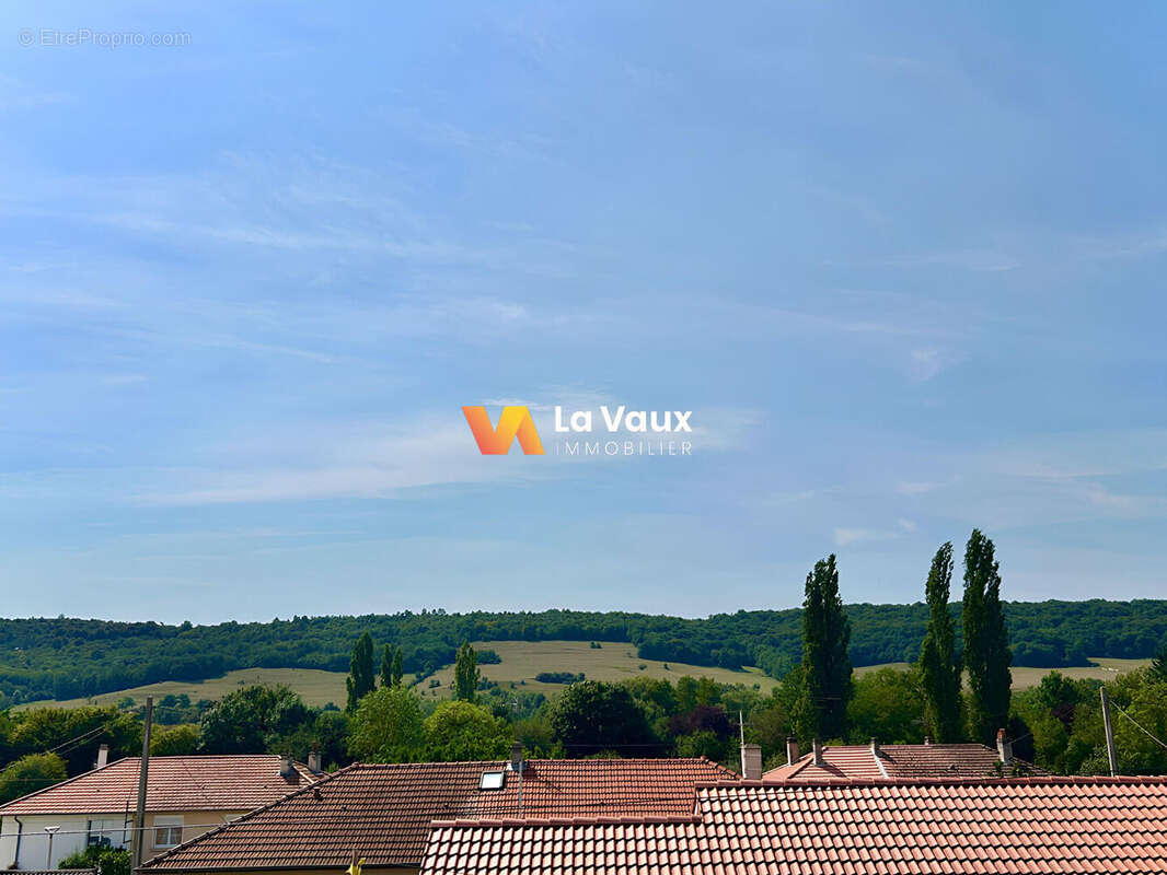 Appartement à CHALIGNY