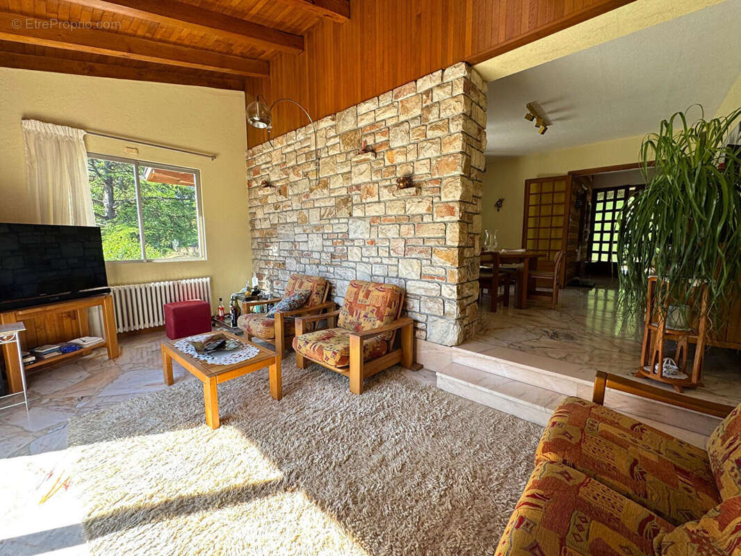 Maison à CASTANET-TOLOSAN