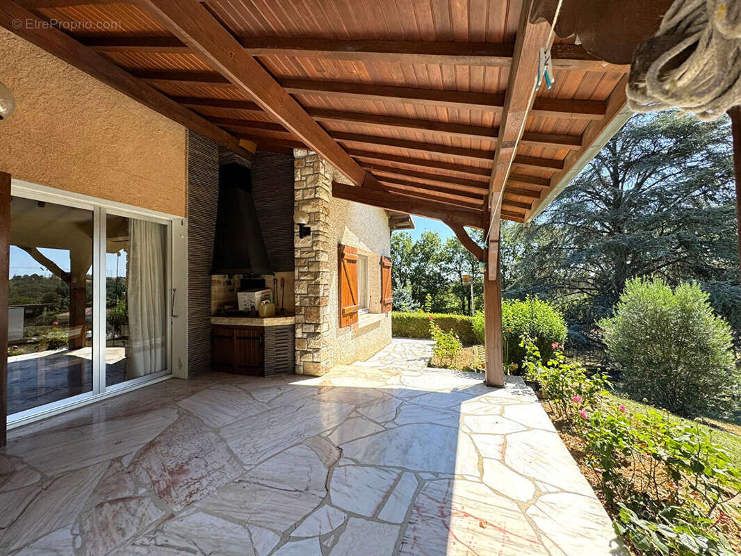 Maison à CASTANET-TOLOSAN