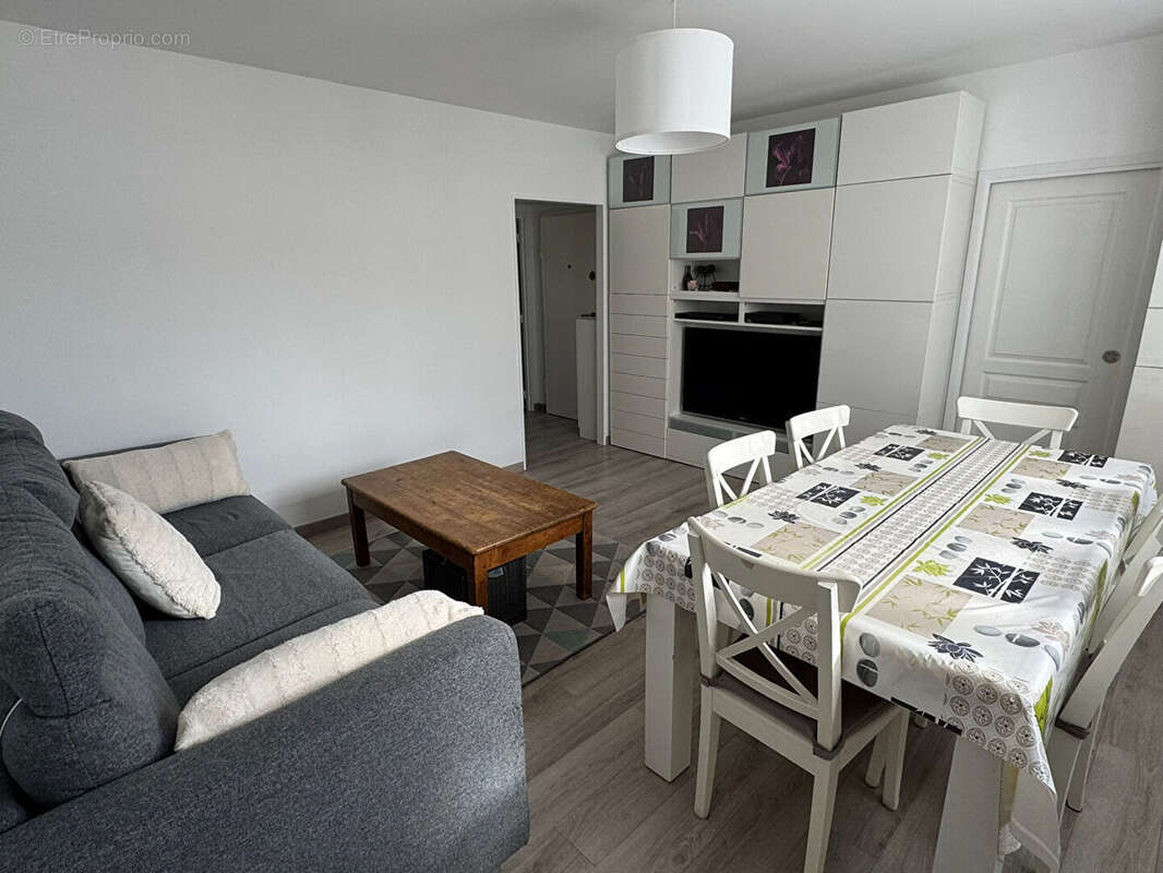 Appartement à PLAISIR