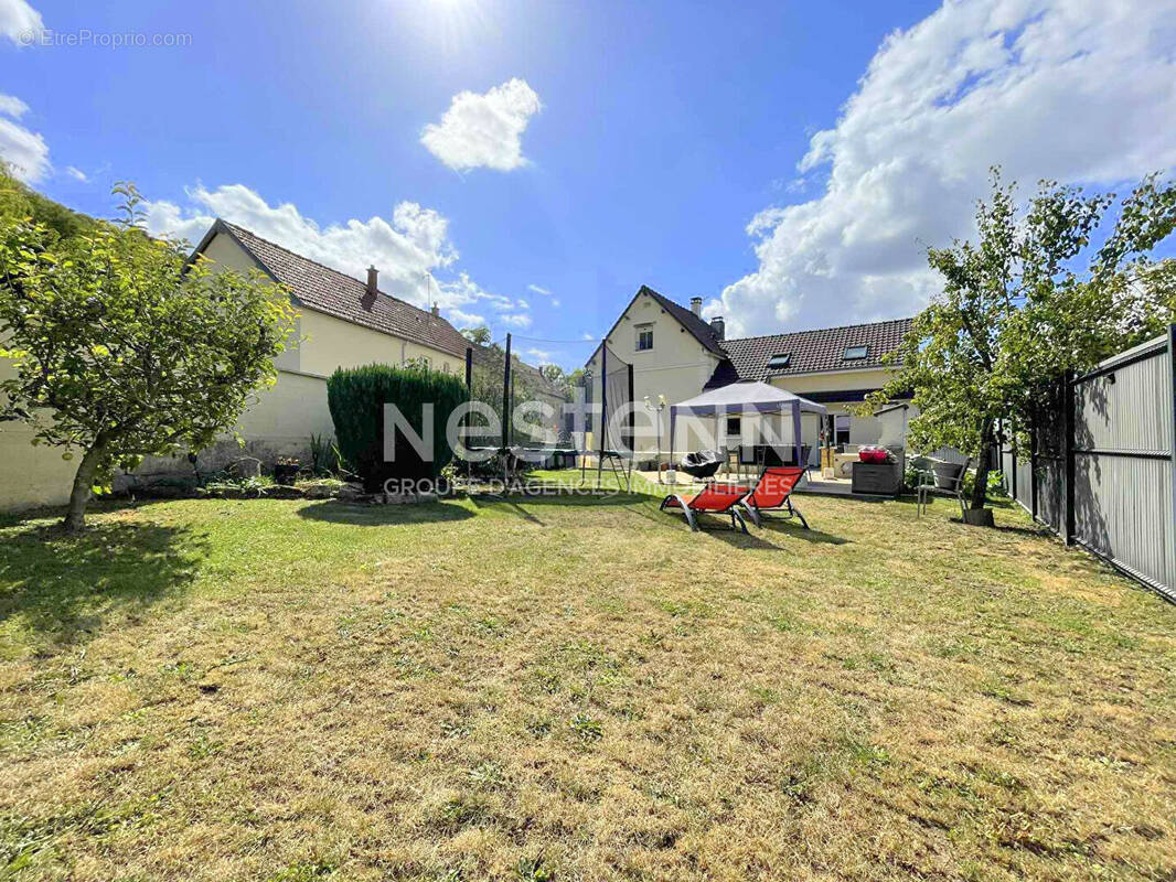 Maison à ARRONVILLE