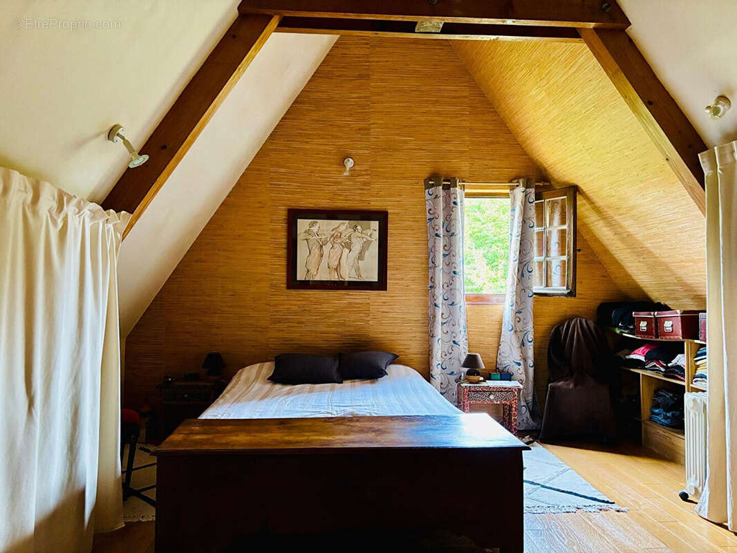 Maison à BONNETABLE