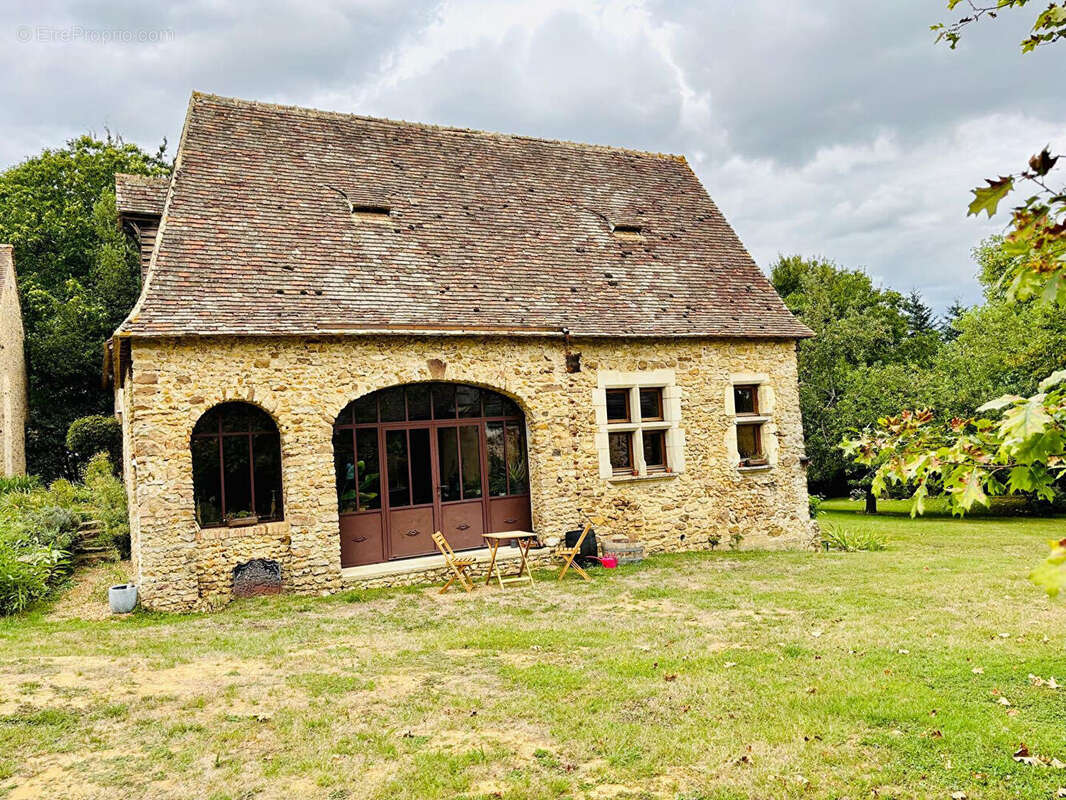 Maison à BONNETABLE