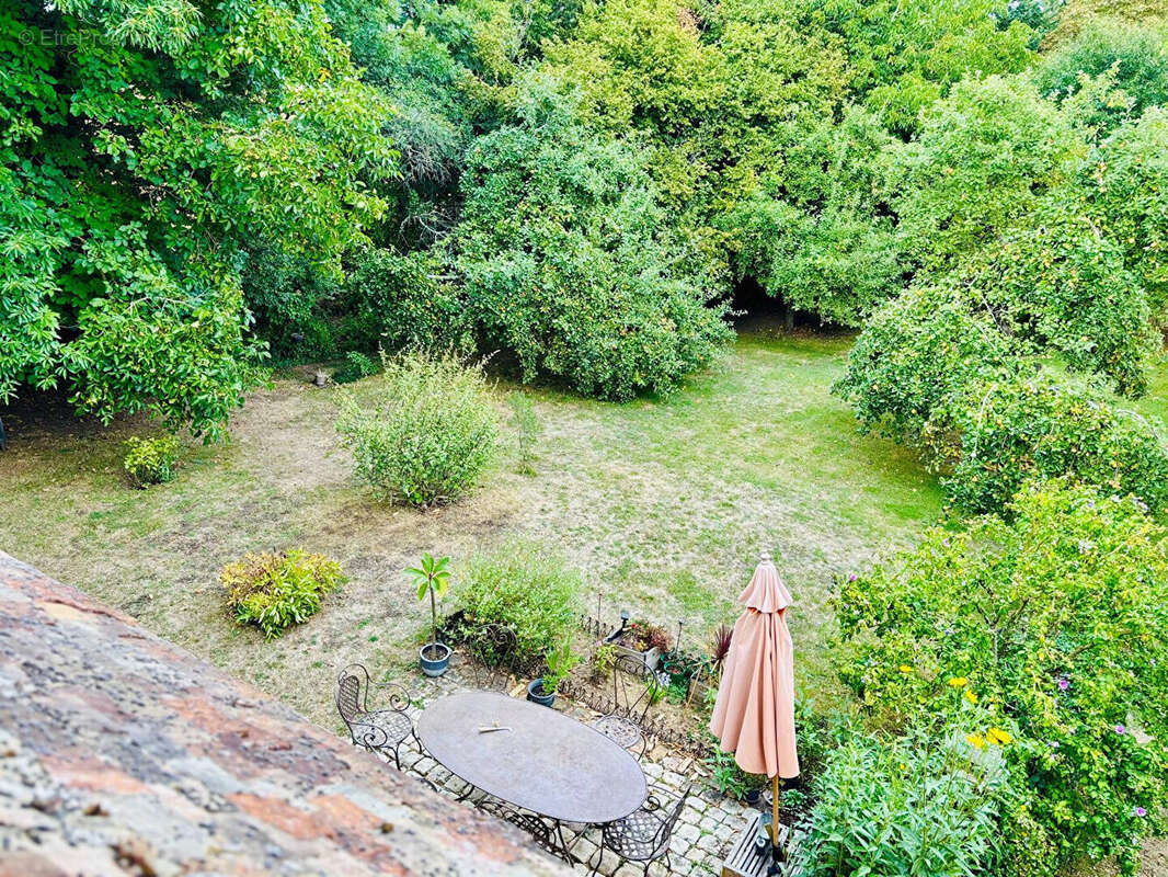 Maison à BONNETABLE