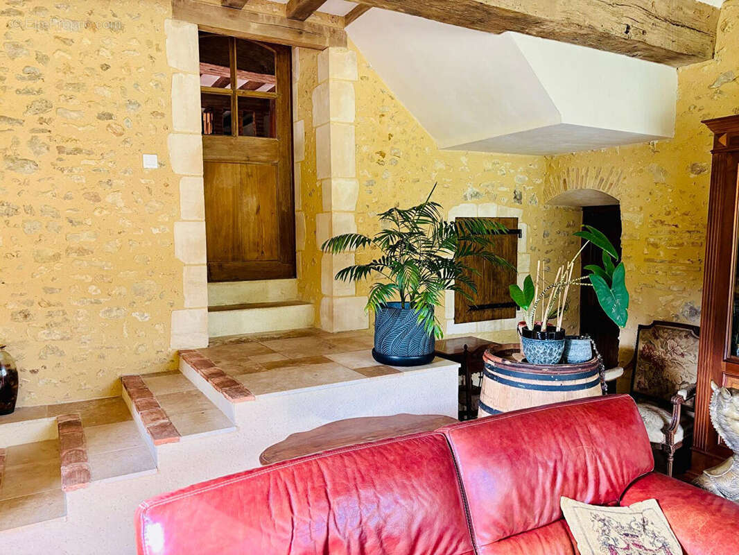 Maison à BONNETABLE