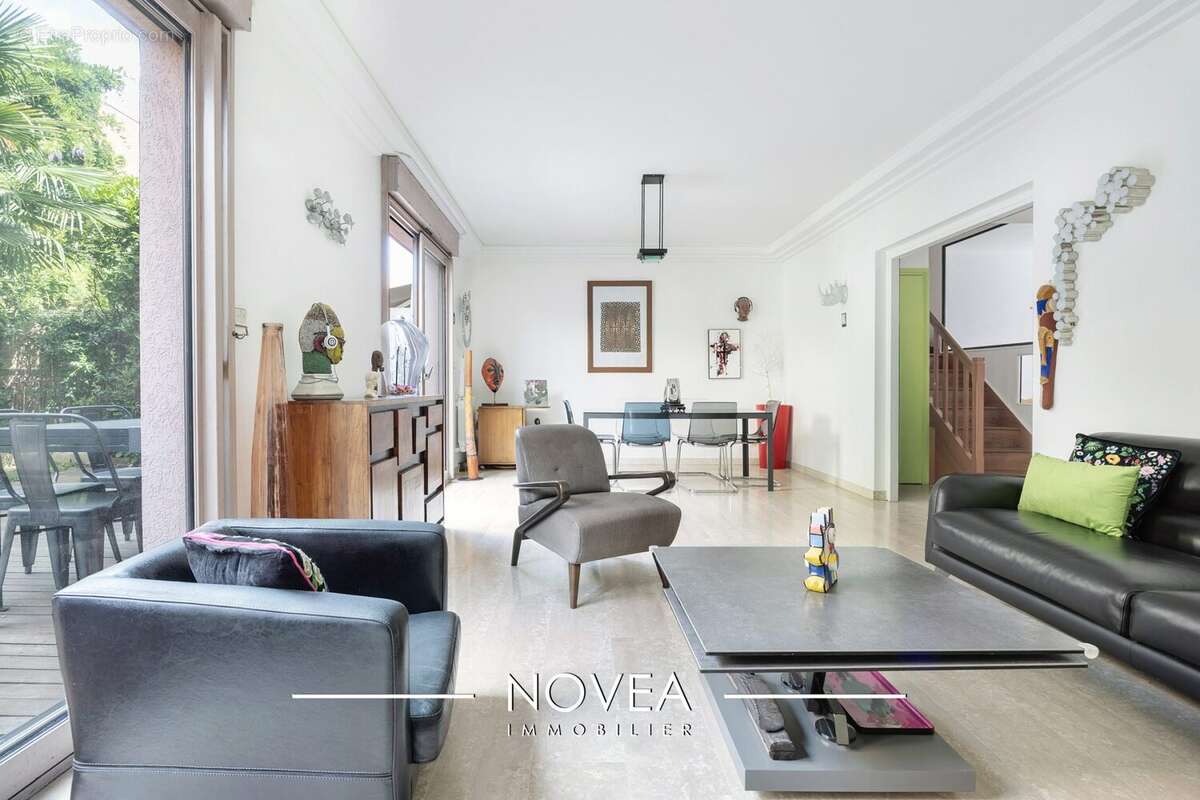 Maison à VILLEURBANNE