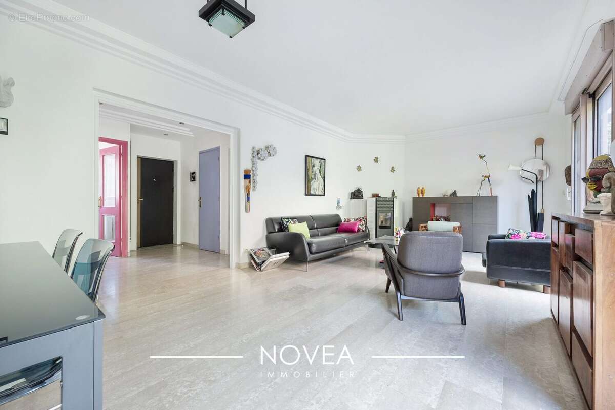 Maison à VILLEURBANNE