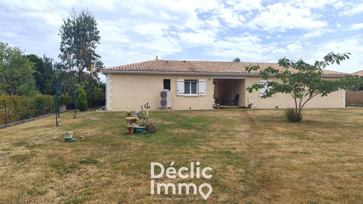 Maison à CHASSENEUIL-SUR-BONNIEURE