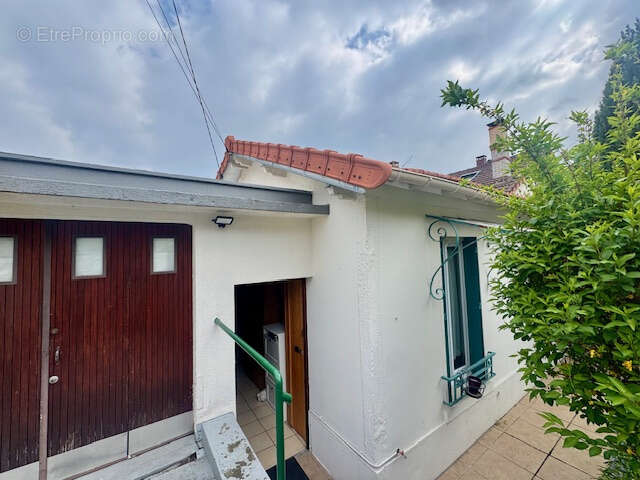 Maison à SAVIGNY-SUR-ORGE