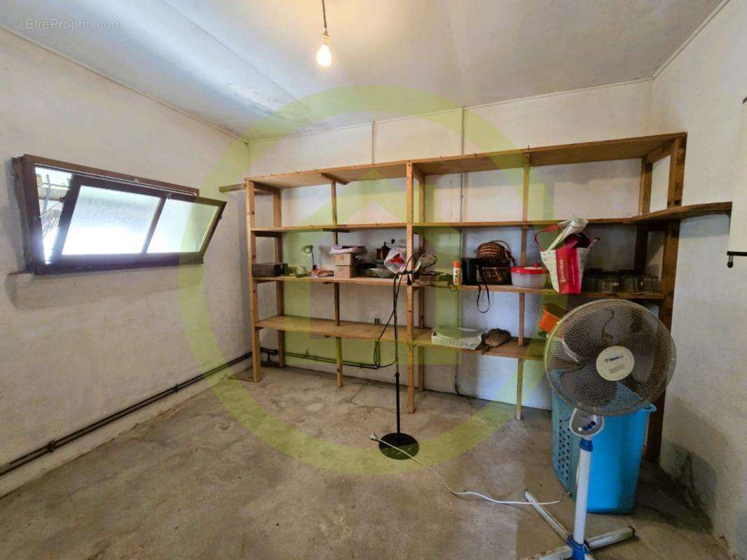 Maison à SAINT-BONNET-SUR-GIRONDE