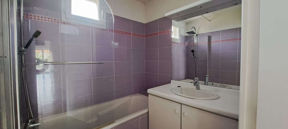 Appartement à MARSEILLE-13E