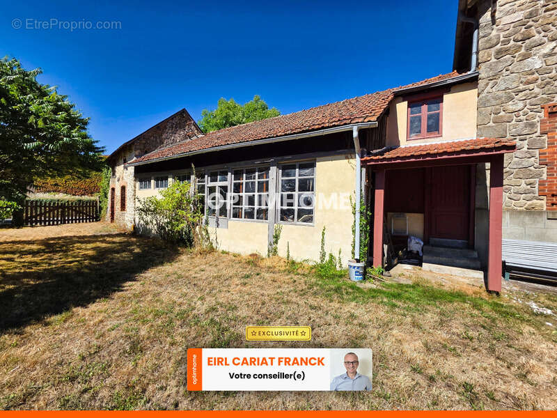 Maison à SAINT-ETIENNE-DE-FURSAC