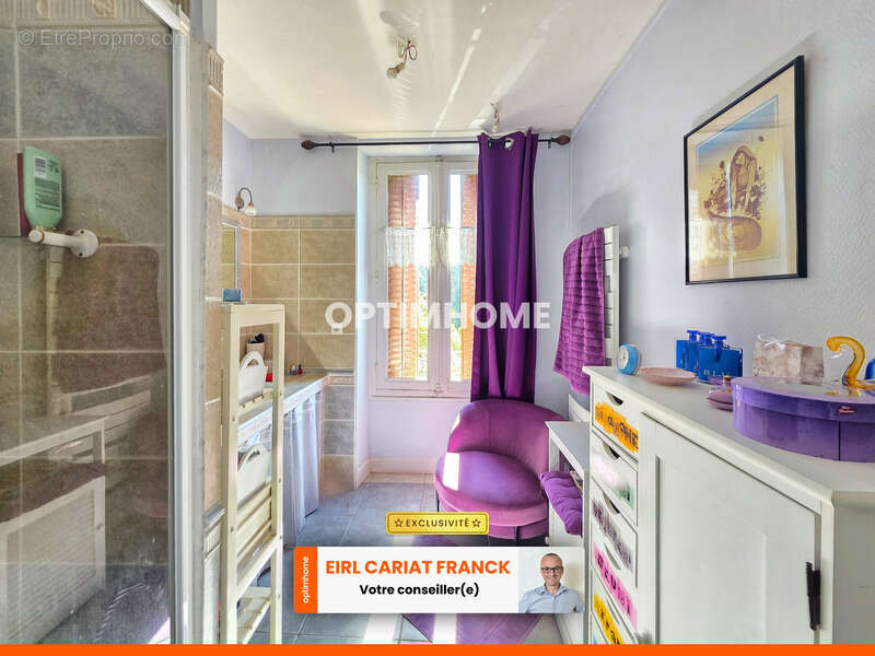 Maison à SAINT-ETIENNE-DE-FURSAC