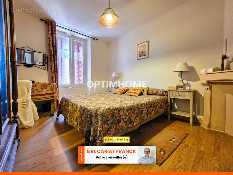 Maison à SAINT-ETIENNE-DE-FURSAC