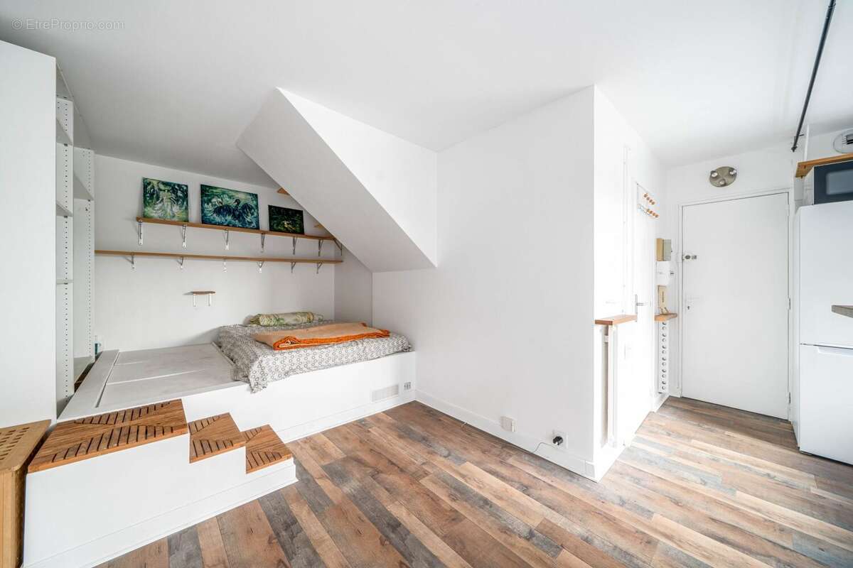 Appartement à PARIS-20E