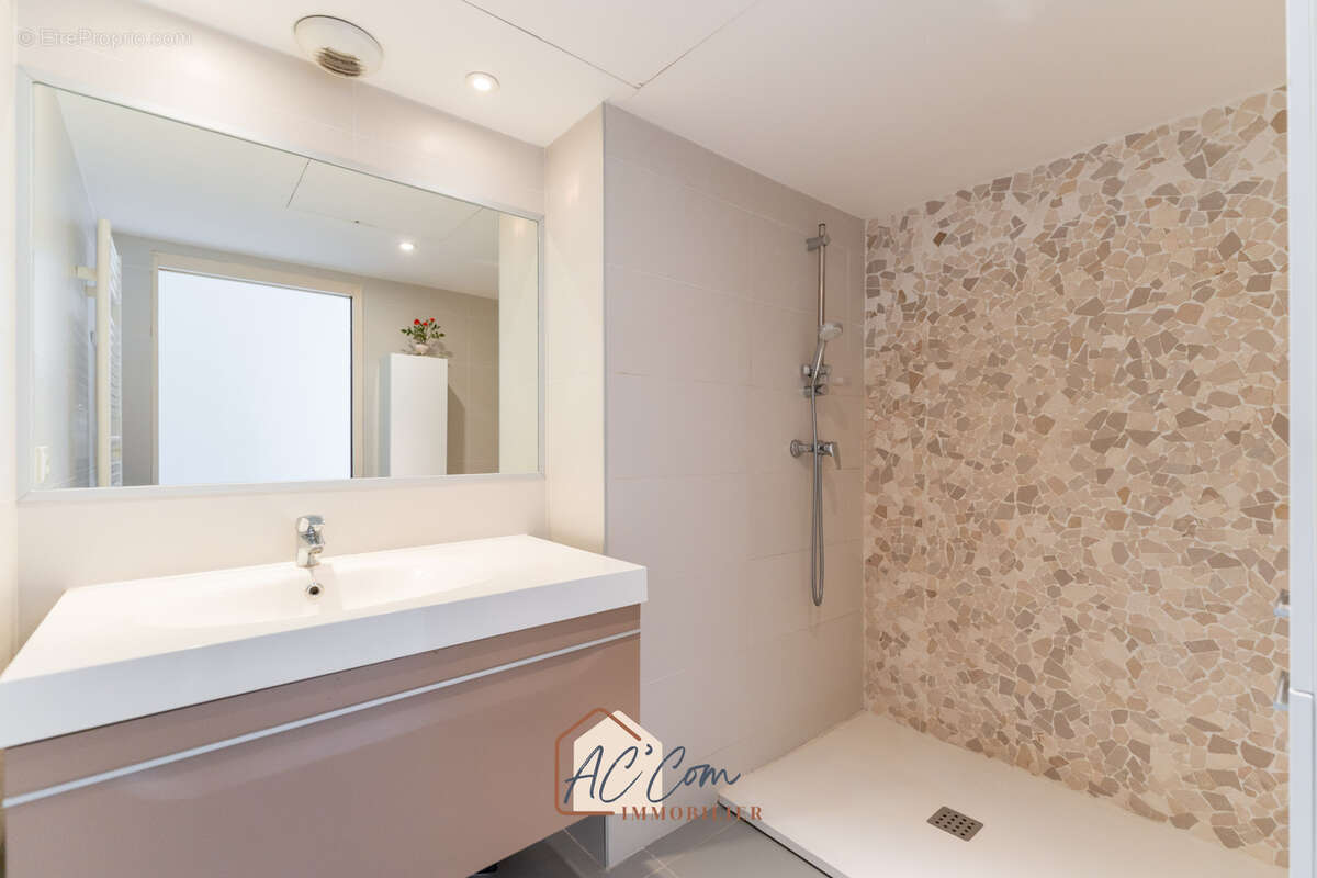 Appartement à MARSEILLE-12E