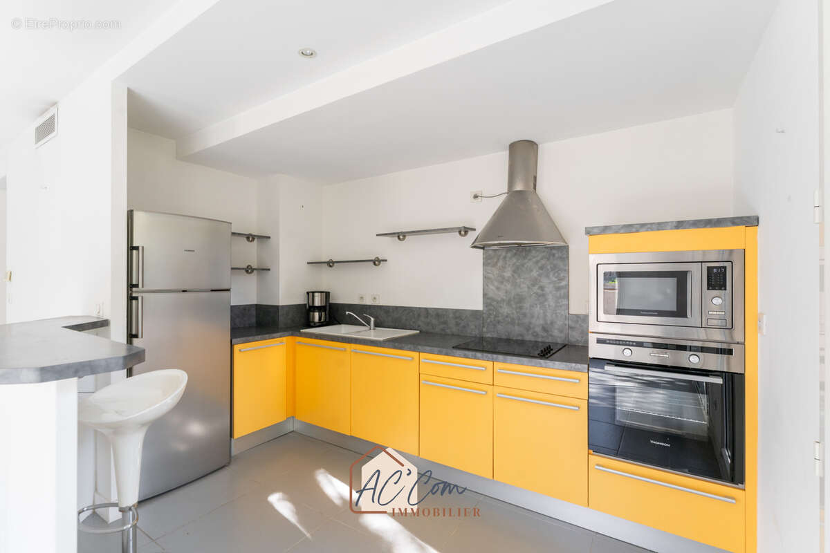 Appartement à MARSEILLE-12E