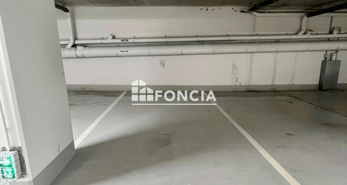 Parking à SAINT-GERMAIN-EN-LAYE