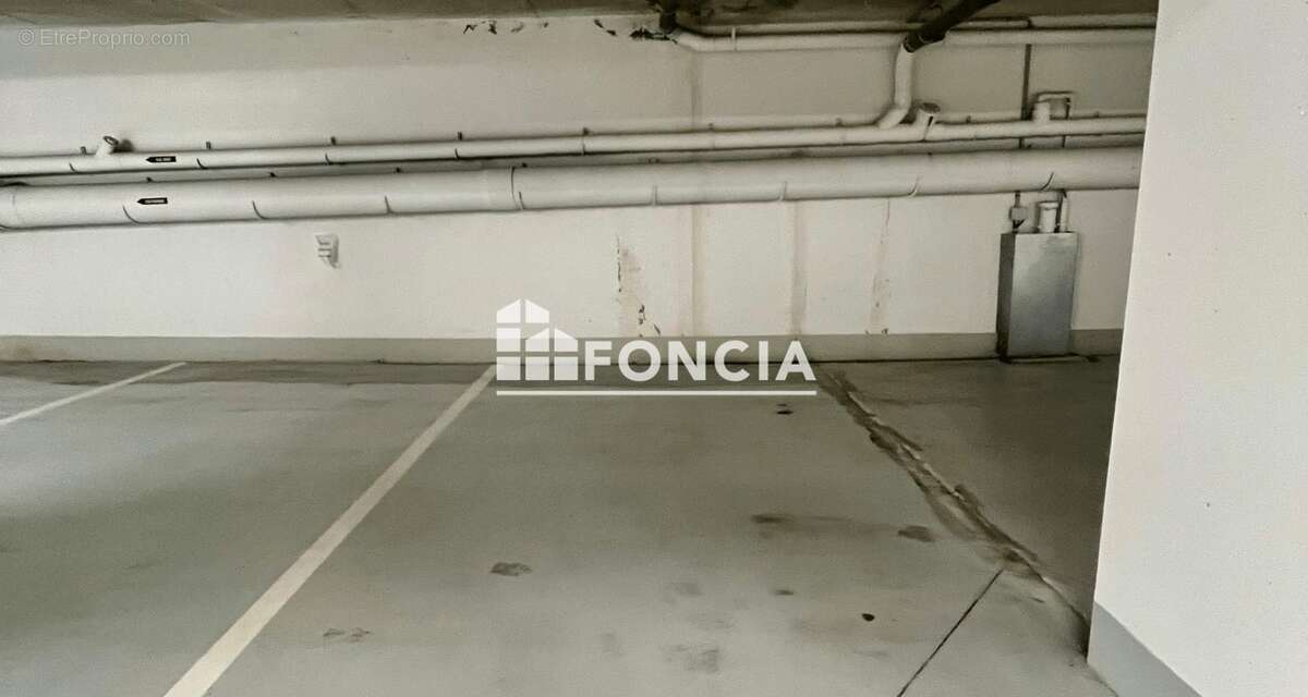 Parking à SAINT-GERMAIN-EN-LAYE