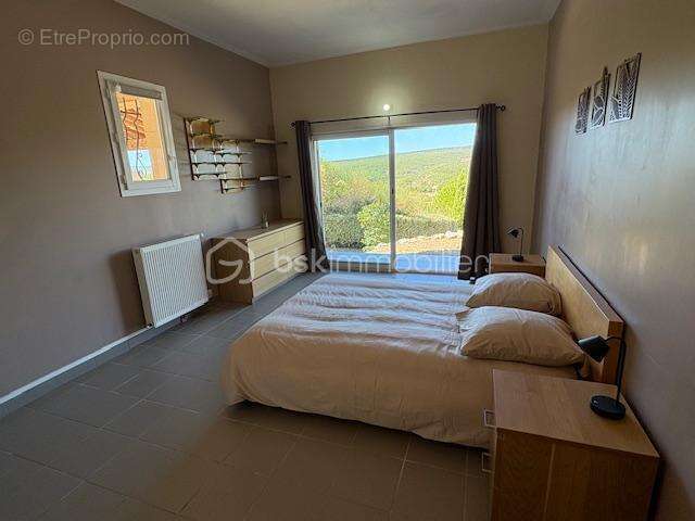 Maison à SAINT-MICHEL-L'OBSERVATOIRE