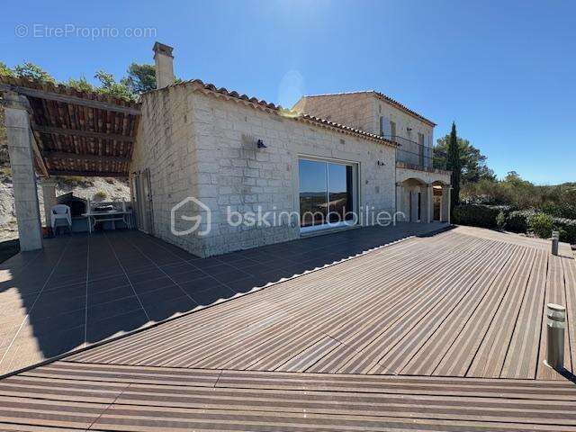 Maison à SAINT-MICHEL-L'OBSERVATOIRE