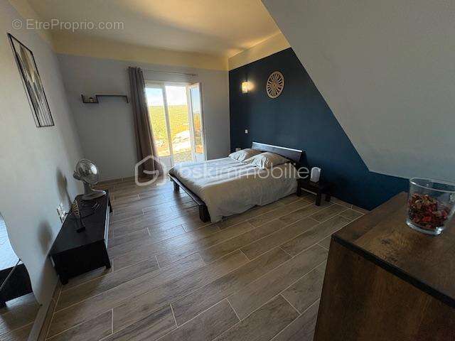 Maison à SAINT-MICHEL-L'OBSERVATOIRE