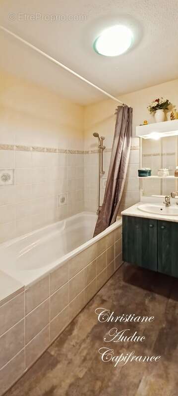 Maison à LA CLAYETTE