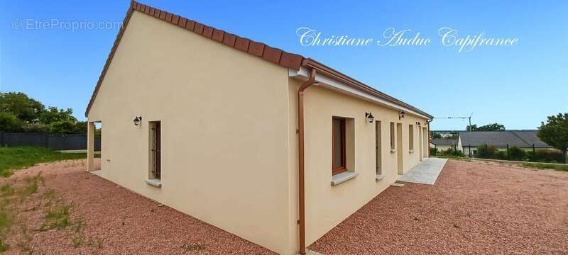 Maison à PARAY-LE-MONIAL