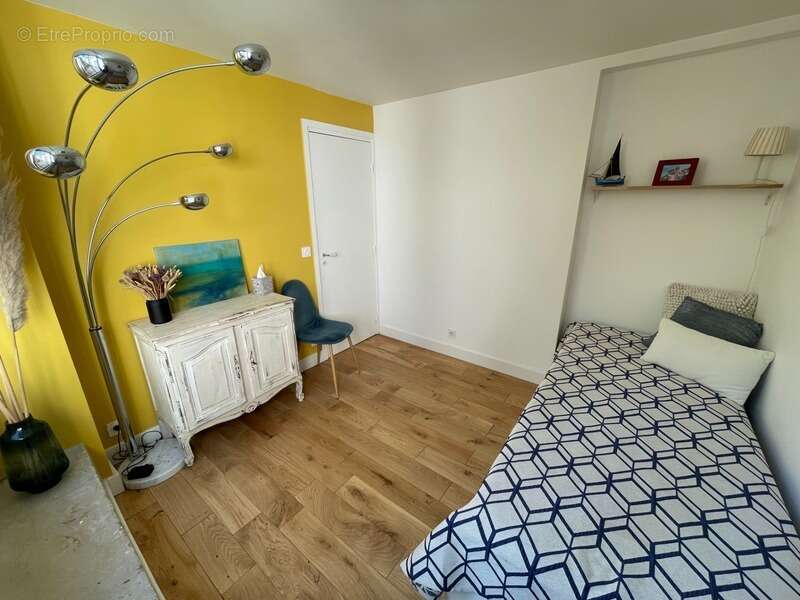 Maison à LA CELLE-SAINT-CLOUD