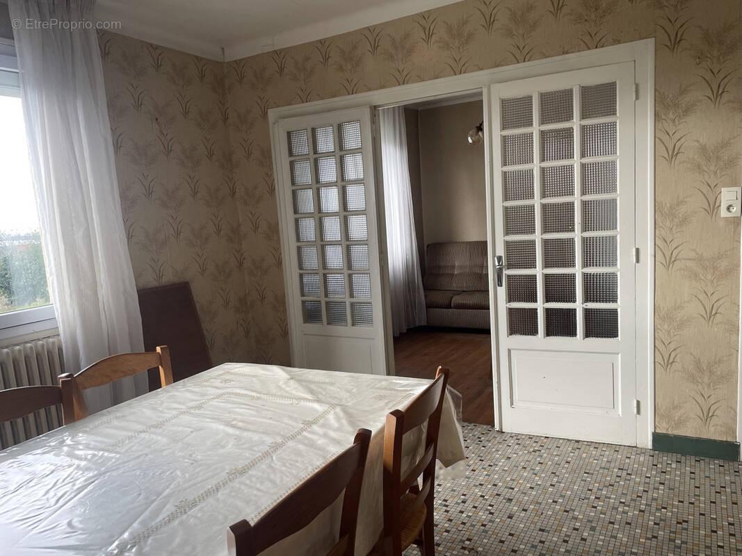 Maison à LES HERBIERS