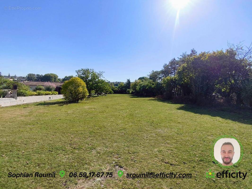 Terrain à SAINT-MICHEL