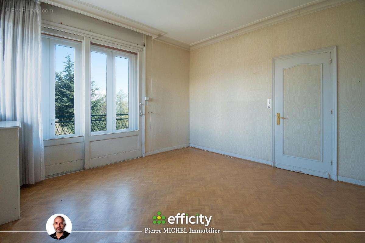 Appartement à MONTROTTIER