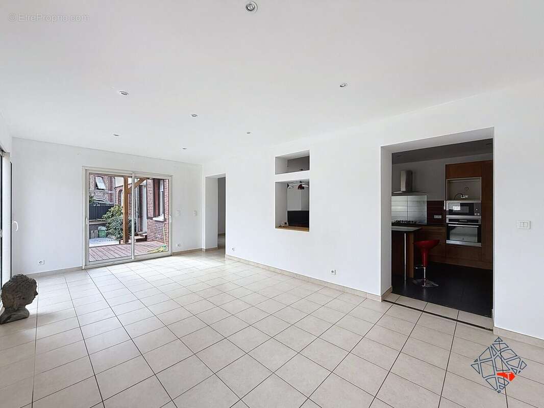 Maison à SOTTEVILLE-LES-ROUEN