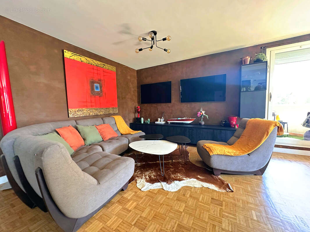 Appartement à MARSEILLE-9E