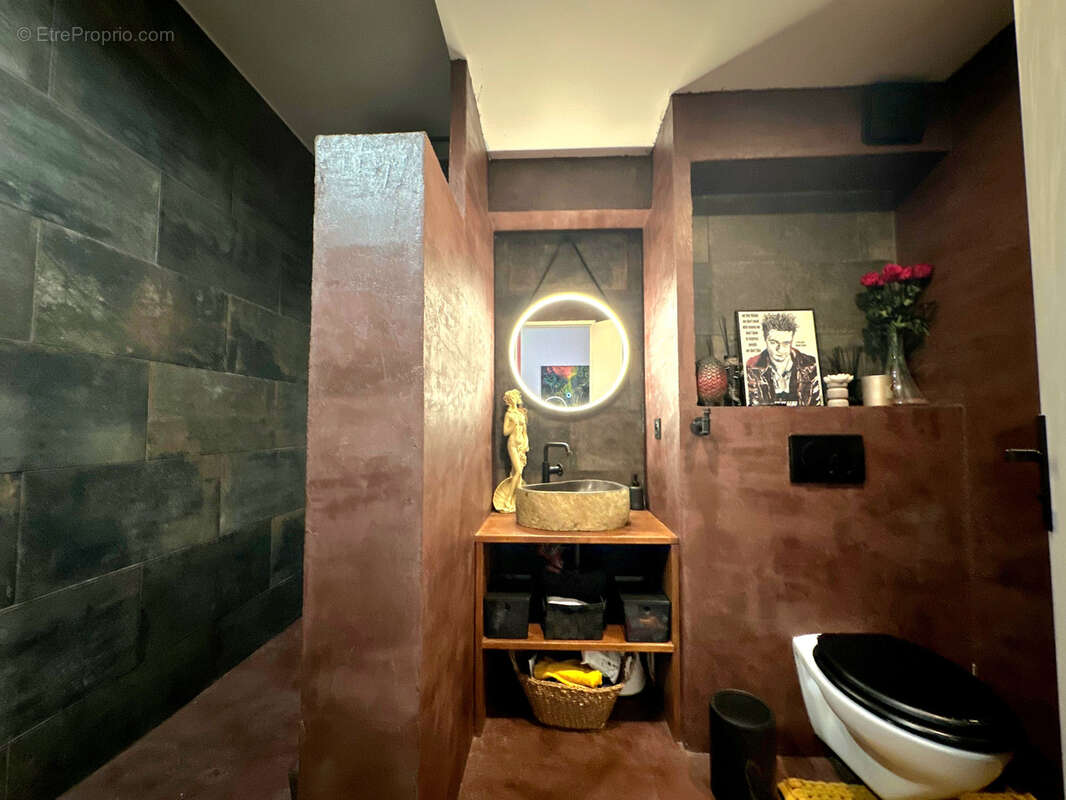 Appartement à MARSEILLE-9E