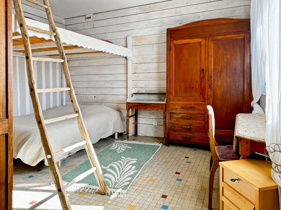 Maison à LENTILLERES