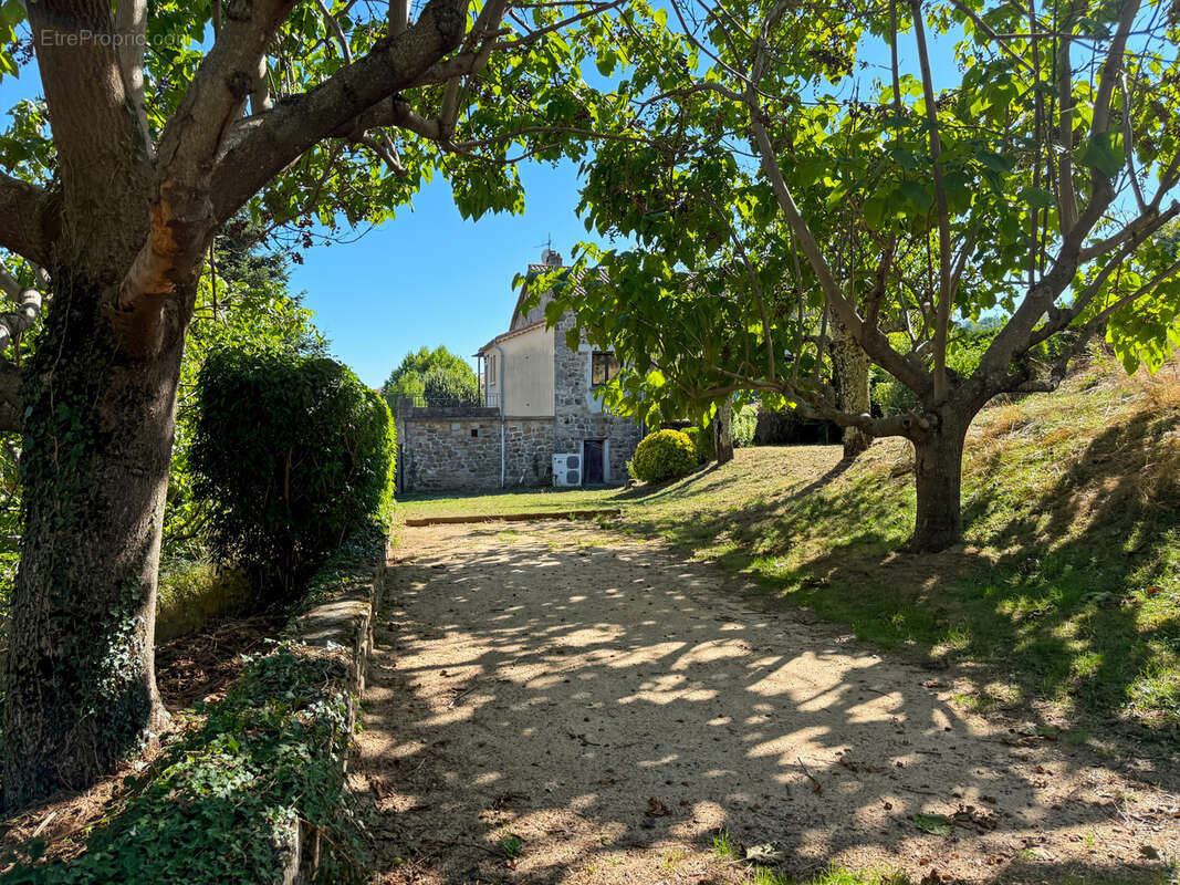 Maison à LENTILLERES