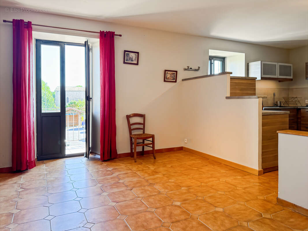 Maison à LENTILLERES