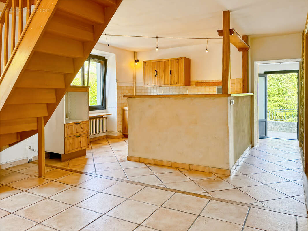 Maison à LENTILLERES